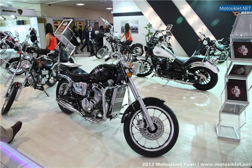 2012MotosikletFuari-RegalRaptorStandi-005