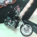 2012MotosikletFuari-RegalRaptorStandi-008