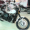 2012MotosikletFuari-RegalRaptorStandi-013