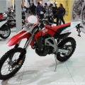 2012-MotosikletFuari-Aprilia-Vespa-Gilera-MotoGuzziStandi-015