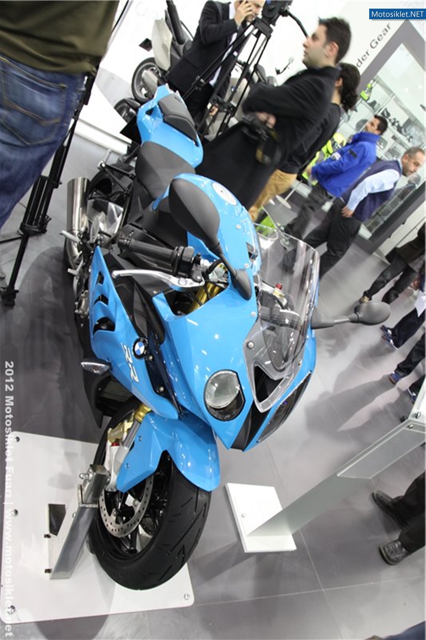 2012-MotosikletFuari-BMWStandi-010