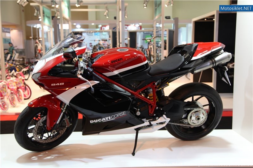 2012MotosikletFuari-DucatiStandi-017