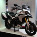 2012MotosikletFuari-DucatiStandi-007