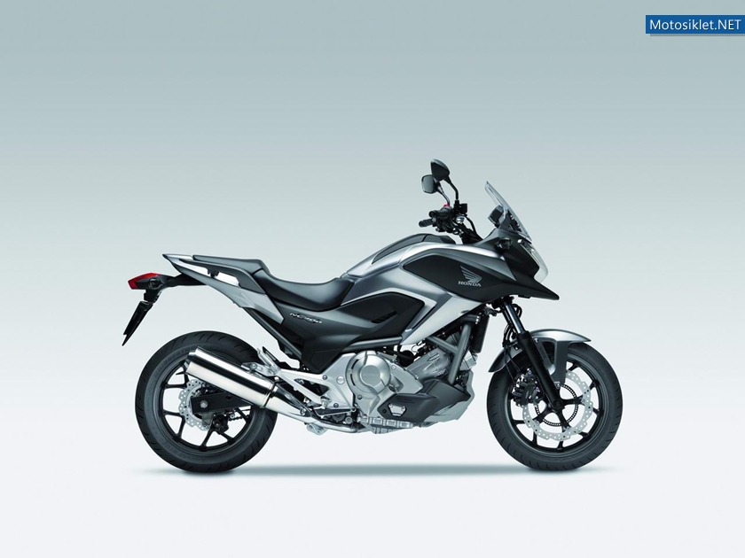 HondaNC700X-2012model-003