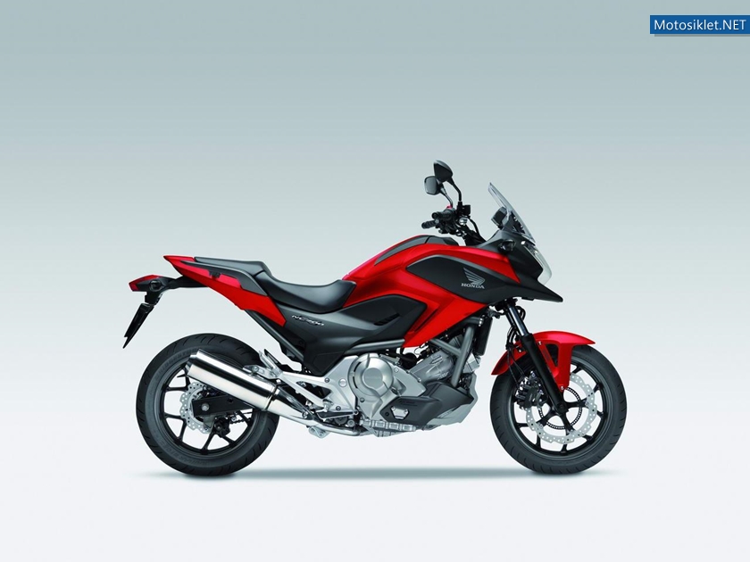 HondaNC700X-2012model-005
