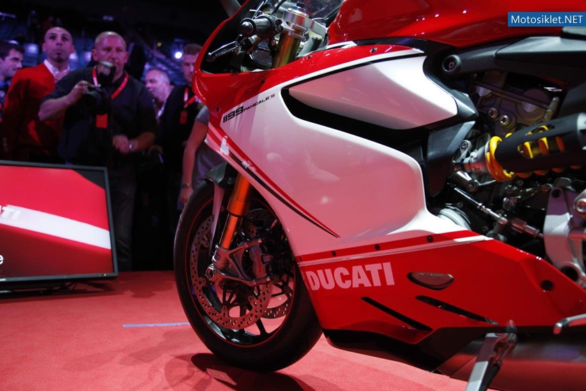 Ducati-1199-PanigaleS-Tanitimi-001