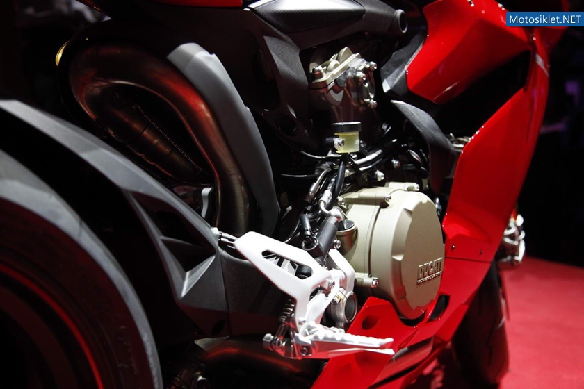 Ducati-1199-PanigaleS-Tanitimi-007