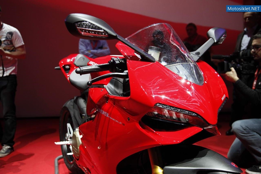 Ducati-1199-PanigaleS-Tanitimi-009