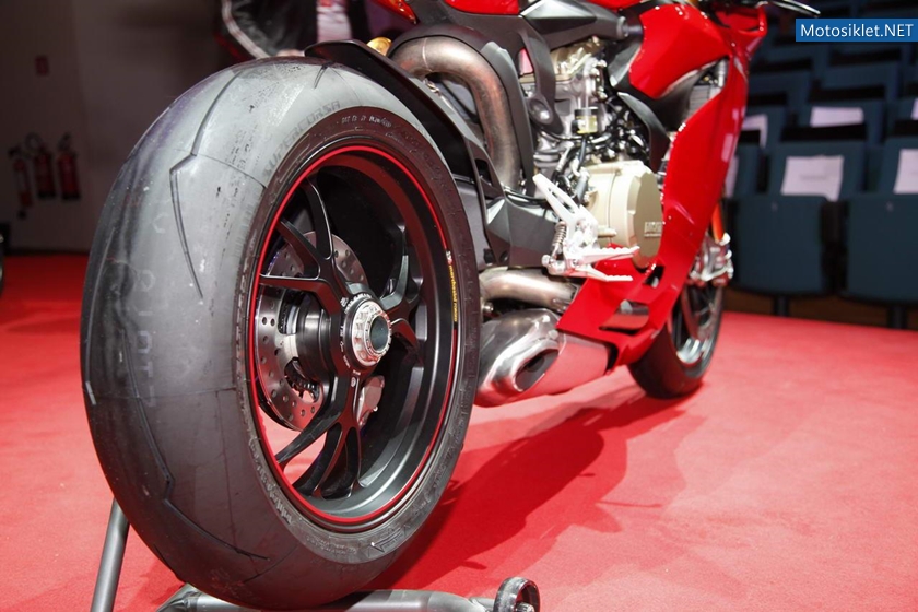 Ducati-1199-PanigaleS-Tanitimi-011