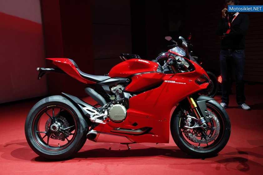 Ducati-1199-PanigaleS-Tanitimi-020