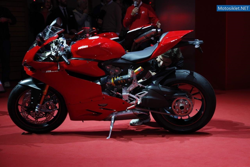 Ducati-1199-PanigaleS-Tanitimi-033
