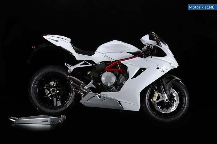 MV-Agusta-F3-675-2012-Model-012