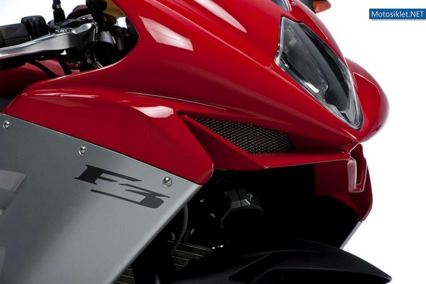 MV-Agusta-F3-675-2012-Model-038