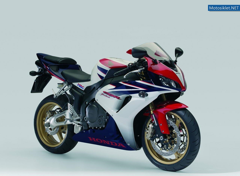 Honda-CBR-Fireblade-Tarihi-011