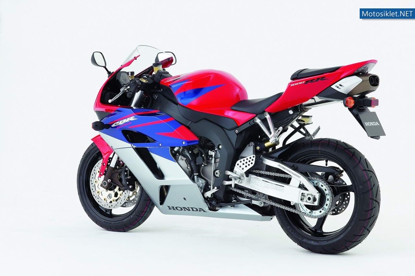 Honda-CBR-Fireblade-Tarihi-017
