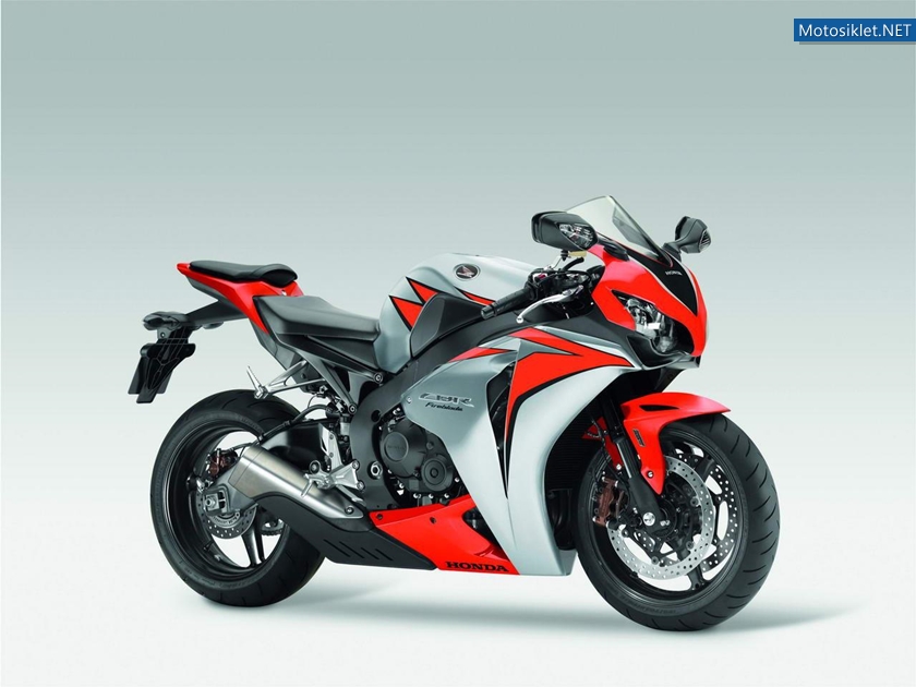Honda-CBR-Fireblade-Tarihi-024