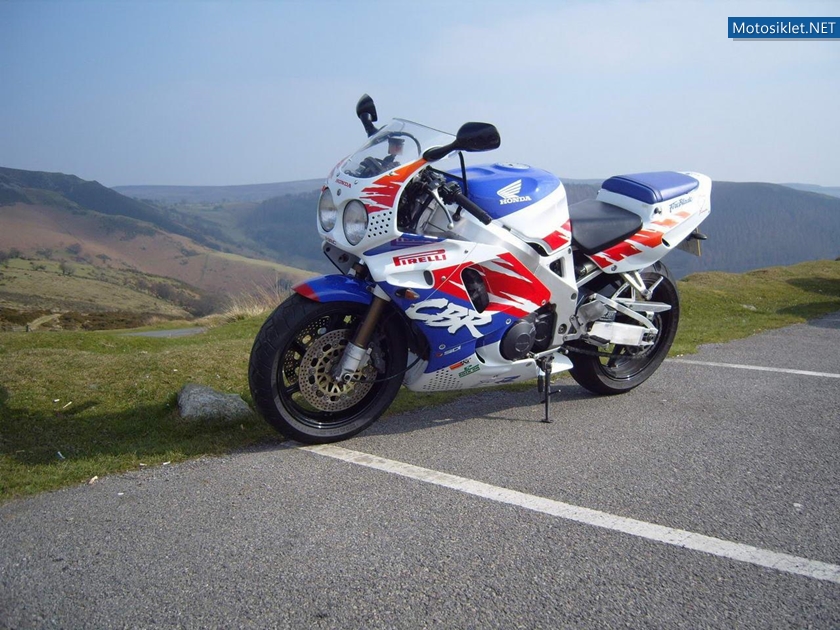 Honda-CBR-Fireblade-Tarihi-025