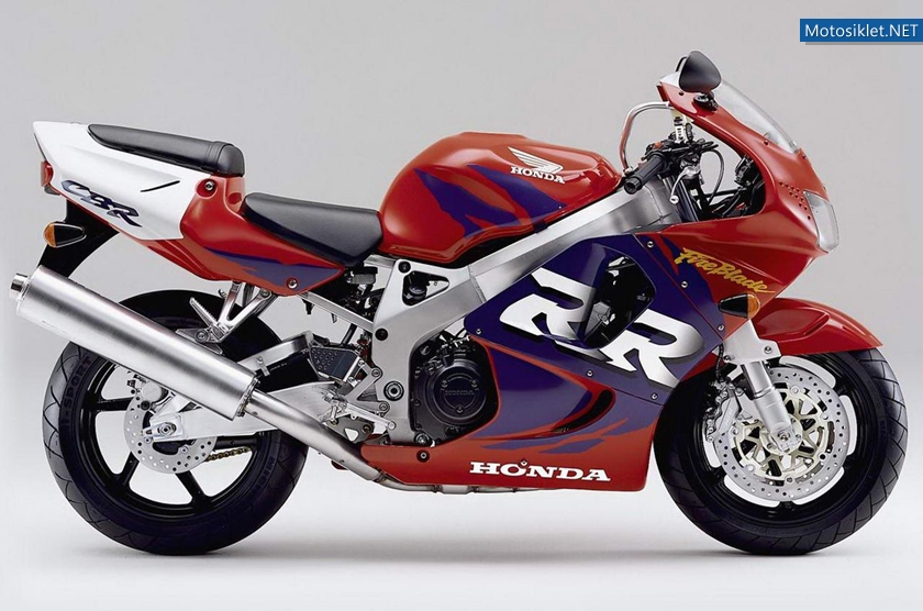 Honda-CBR-Fireblade-Tarihi-033