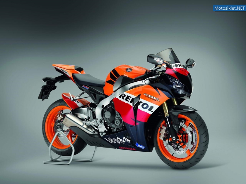 Honda-CBR-Fireblade-Tarihi-043