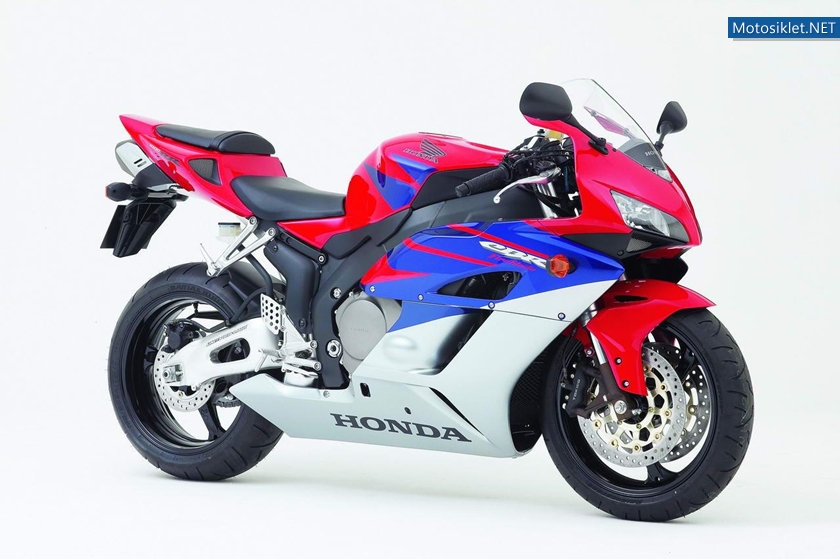 Honda-CBR-Fireblade-Tarihi-053