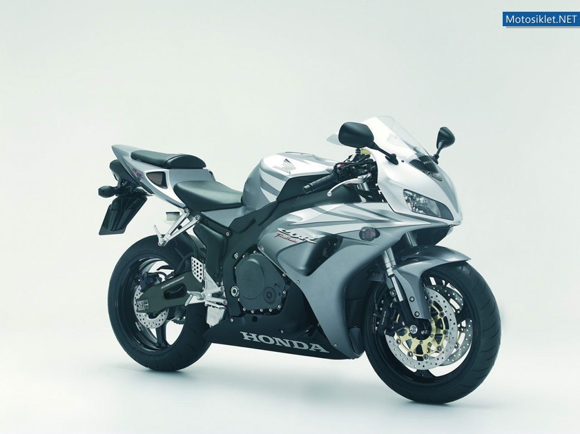 Honda-CBR-Fireblade-Tarihi-059