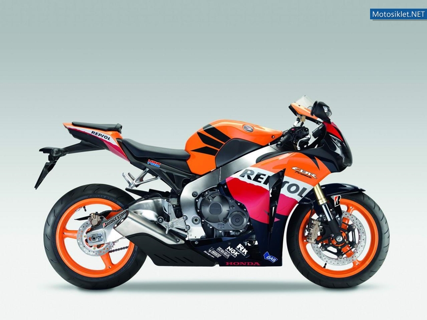 Honda-CBR-Fireblade-Tarihi-060
