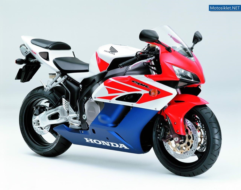 Honda-CBR-Fireblade-Tarihi-072