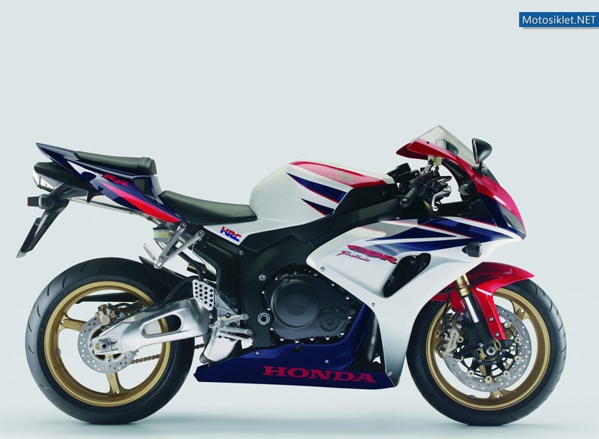 Honda-CBR-Fireblade-Tarihi-087