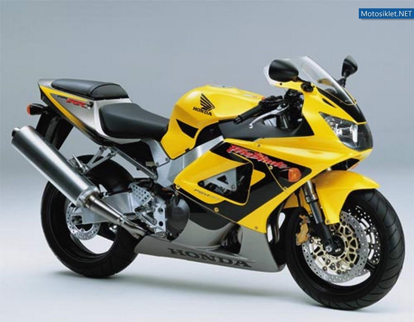 Honda-CBR-Fireblade-Tarihi-090