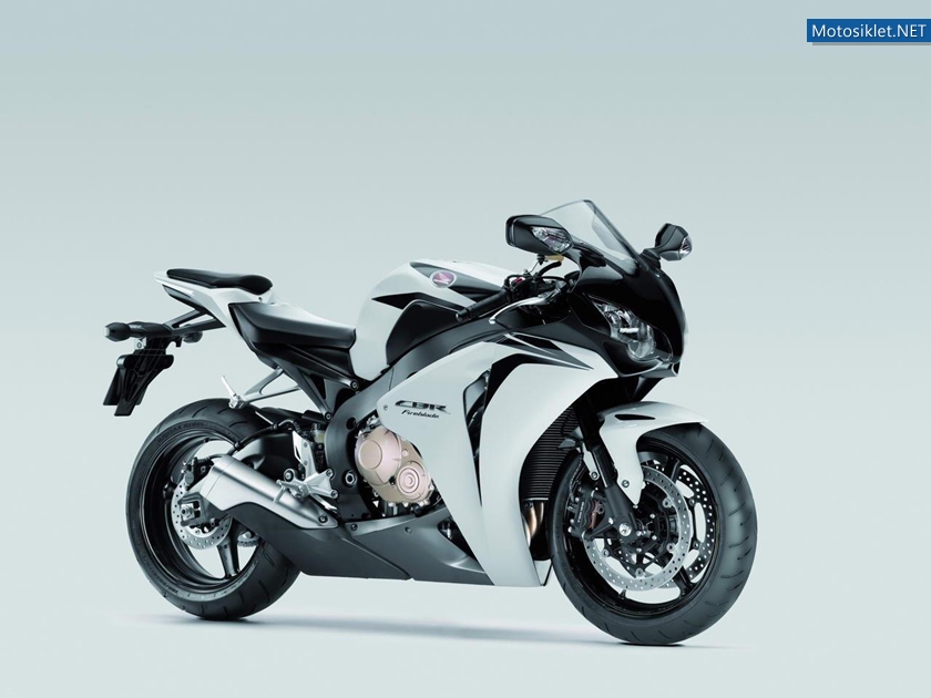 Honda-CBR-Fireblade-Tarihi-092