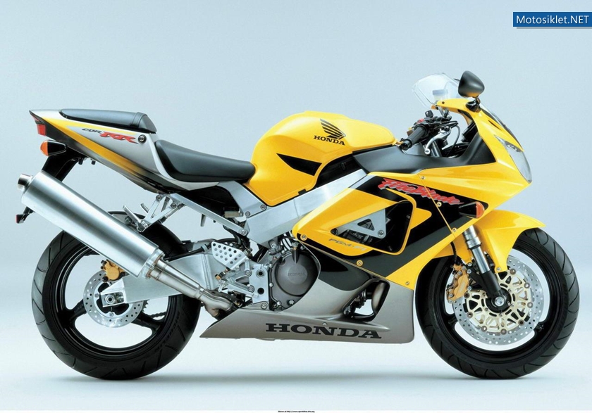 Honda-CBR-Fireblade-Tarihi-093
