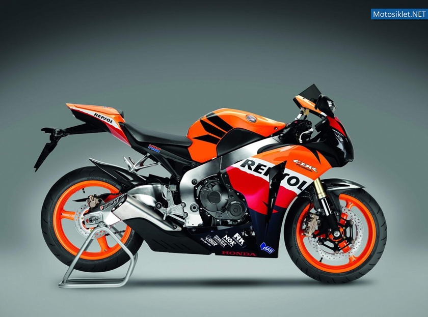 Honda-CBR-Fireblade-Tarihi-095