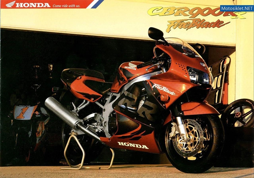 Honda-CBR-Fireblade-Tarihi-103