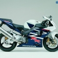 Honda-CBR-Fireblade-Tarihi-006