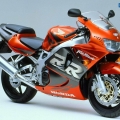 Honda-CBR-Fireblade-Tarihi-012