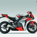 Honda-CBR-Fireblade-Tarihi-042