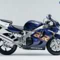Honda-CBR-Fireblade-Tarihi-056