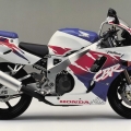 Honda-CBR-Fireblade-Tarihi-067