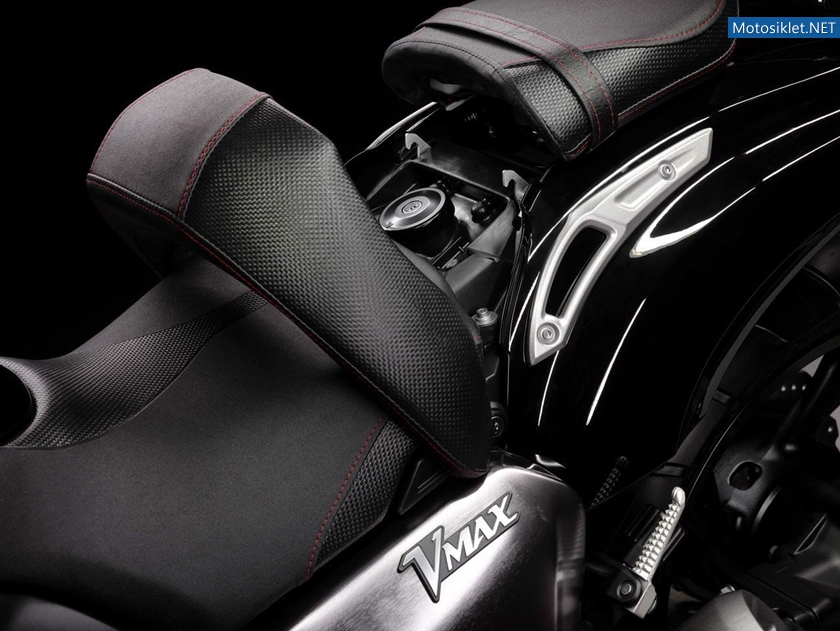 Yamaha-VMAX-2012-Model-018