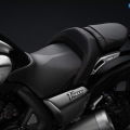 Yamaha-VMAX-2012-Model-028