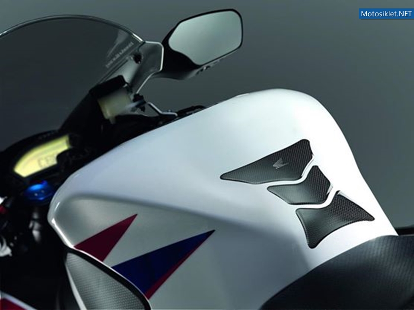 2012-model-Honda-CBR1000RR-031
