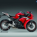 2012-model-Honda-CBR1000RR-056