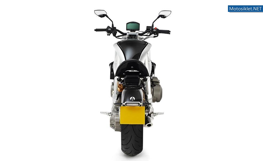 Ariel-Ace-037