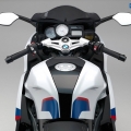 2015-BMW-K1300S-010