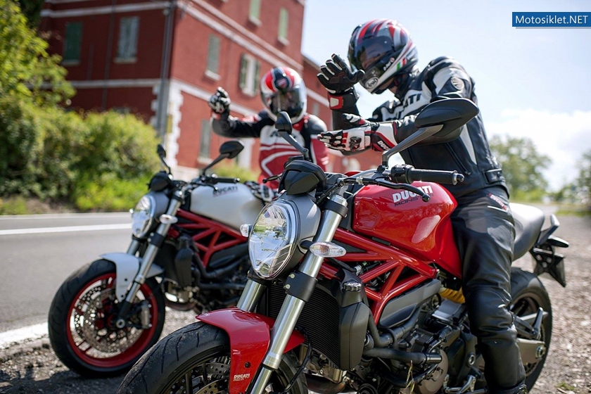 Ducati-Monster-821-028
