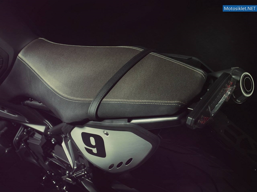 Yamaha-MT09-Street-Tracker-001