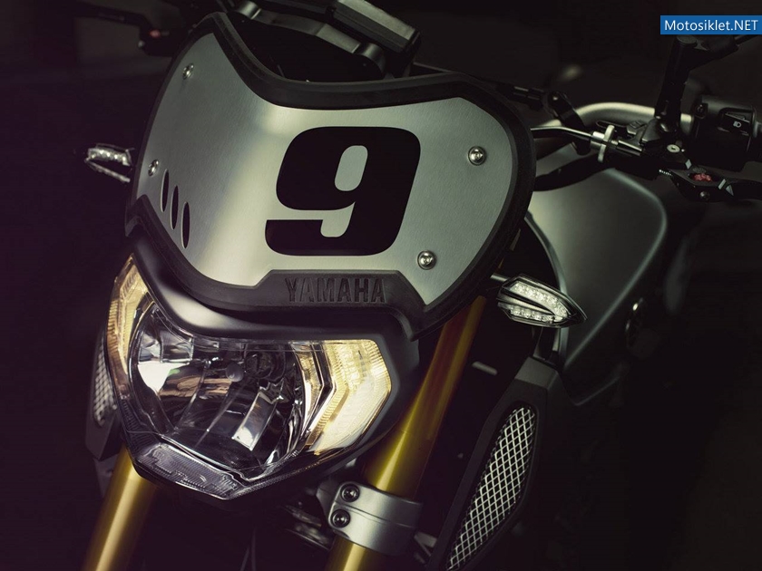 Yamaha-MT09-Street-Tracker-024