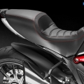Ducati-Diavel-2015-002