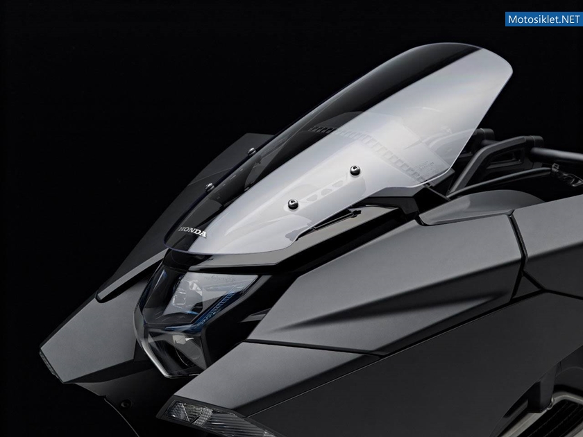 Honda-NM4-Vultus2014-003