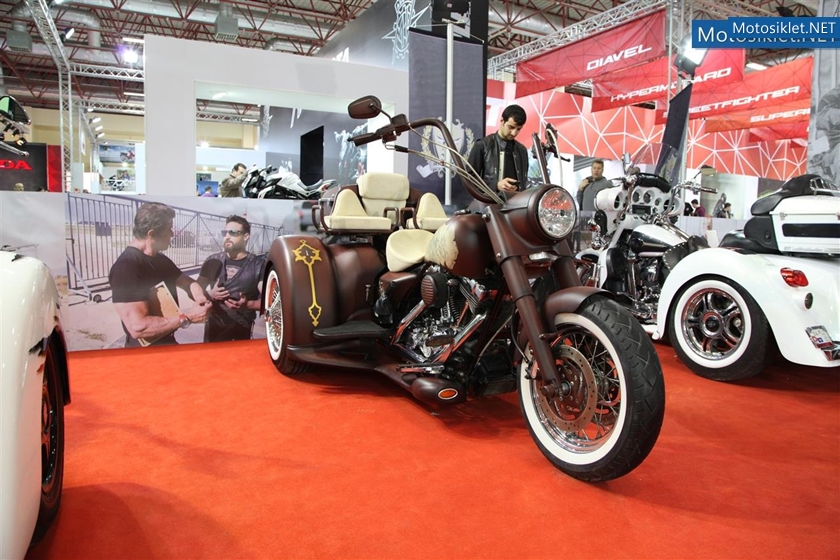 TT-Custom-Choppers-Standi-Motosiklet-Fuari-i2014-034